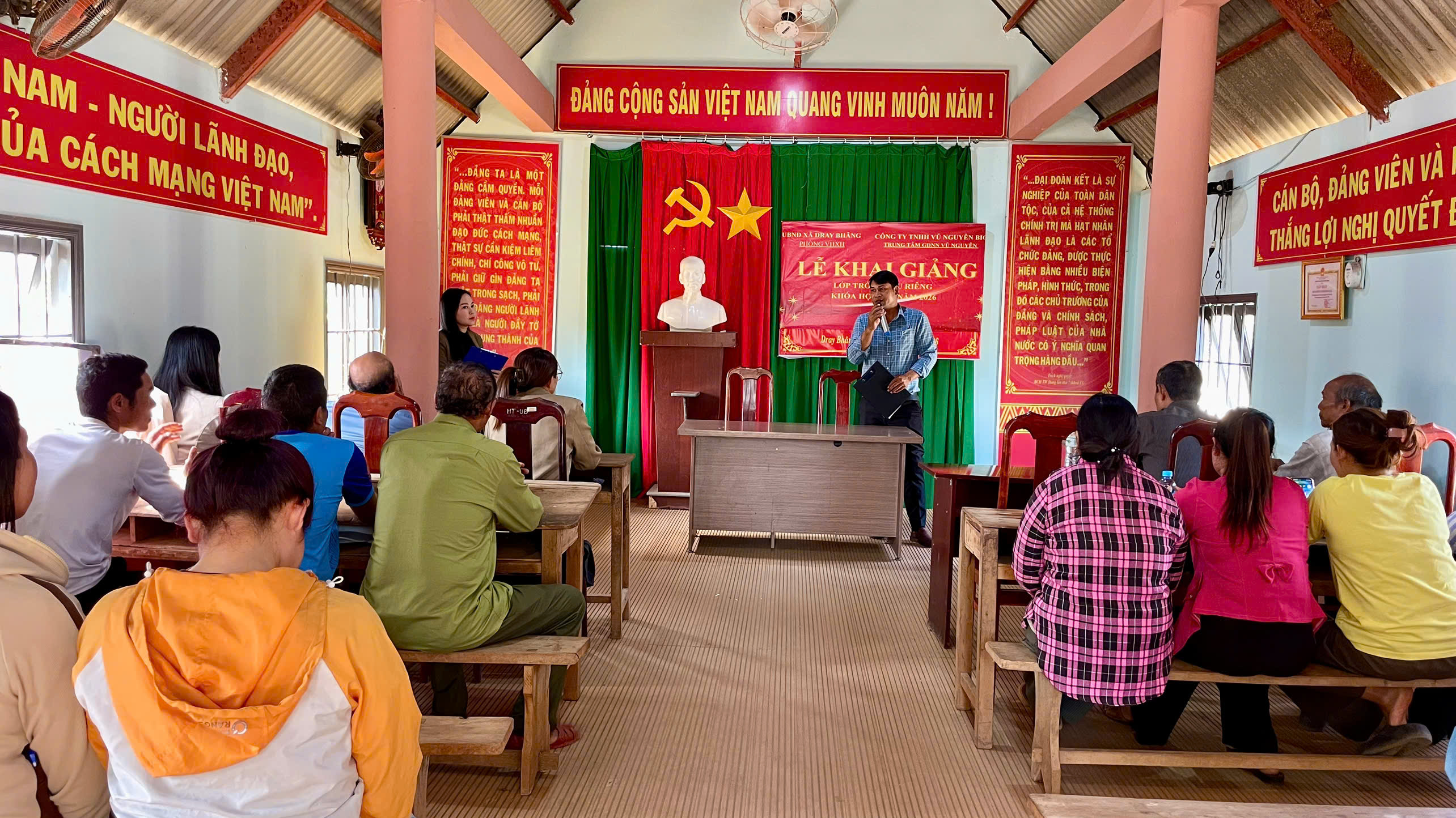 phat biểu khai mạc